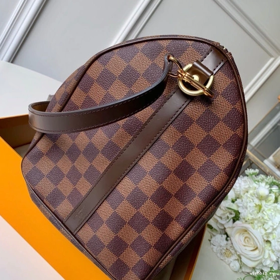 WIS 35 Louis Vuitton BANDOULIÈRE SPEEDY 1202